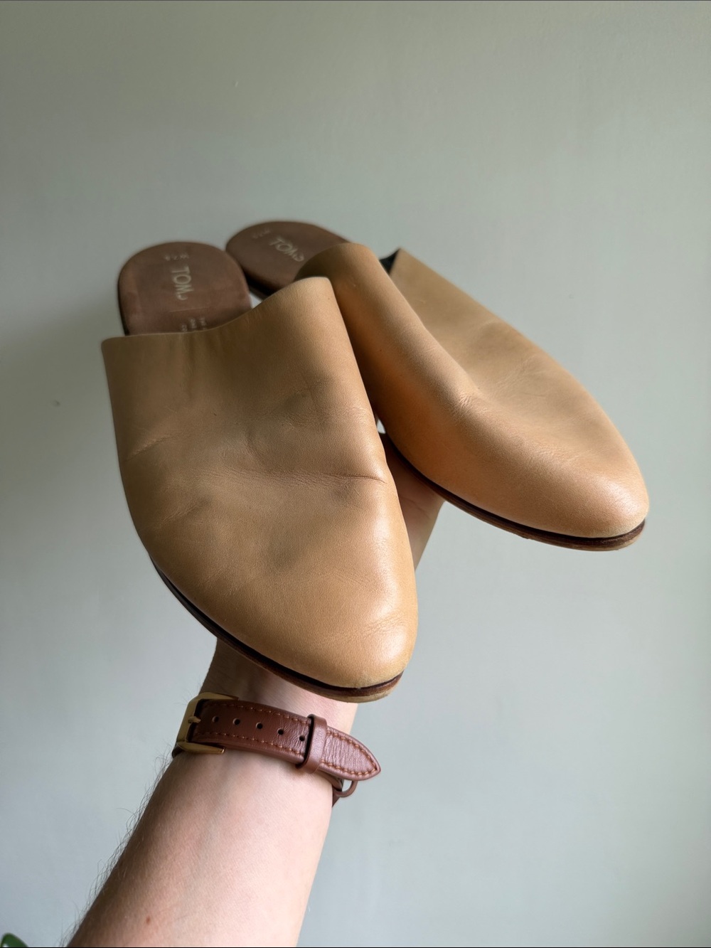 Toms Tan Leather Slip-On Mules - 7.5